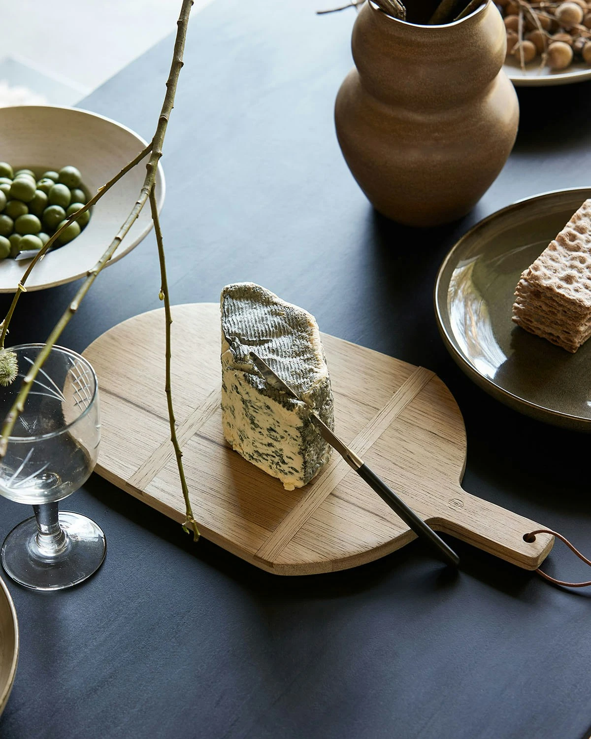 House Doctor Carve Cutting Board 44x25 Cm, Nature - Image 3