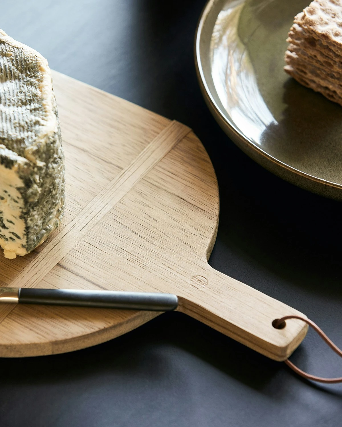 House Doctor Carve Cutting Board 44x25 Cm, Nature - Image 4