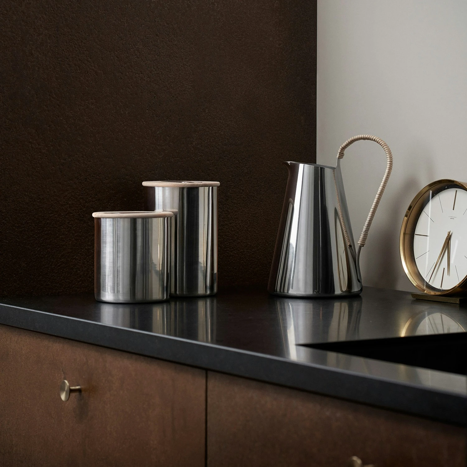 Stelton Scoop Tea Canister With Measuring Scoop - Image 4